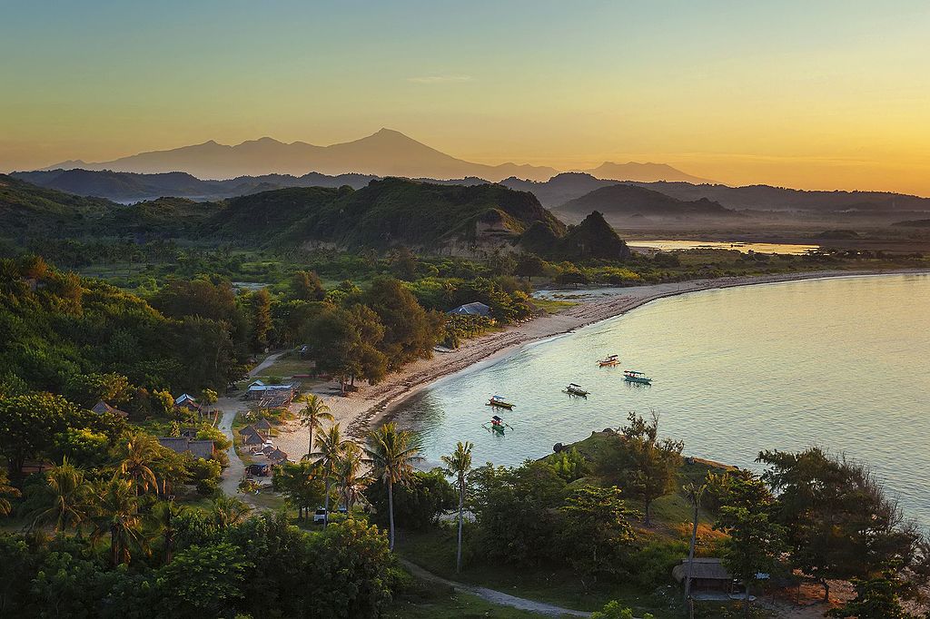 Lombok Island Tour And Travel