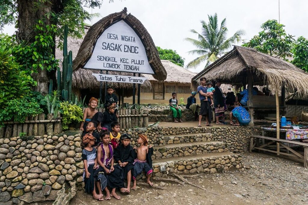 Sasak Mandalika Tour