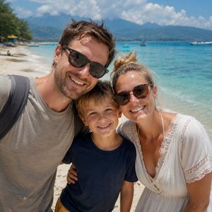 Family traveler photo on Gili Trawangan beach