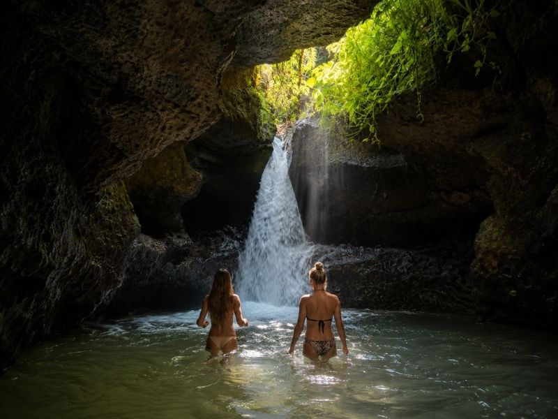 Tetebatu hidden waterfall tour