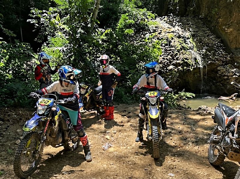 Lombok dirt bike tour