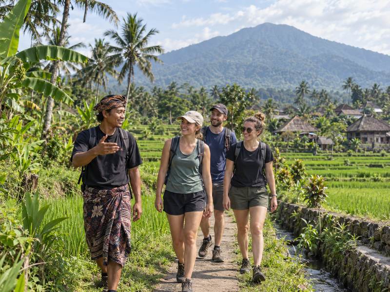 tetebatu fun tour guide